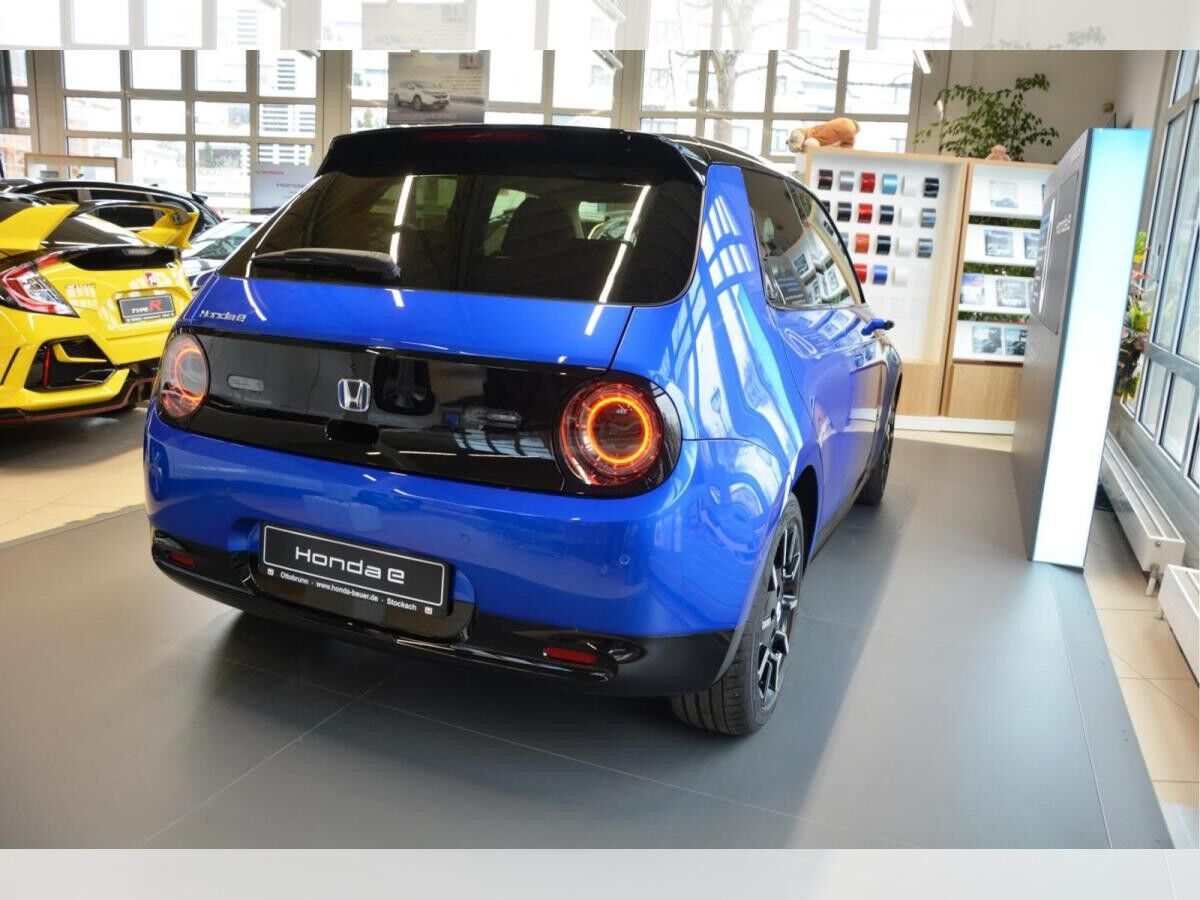 Honda e Advance 17" | 8-fach Bereift