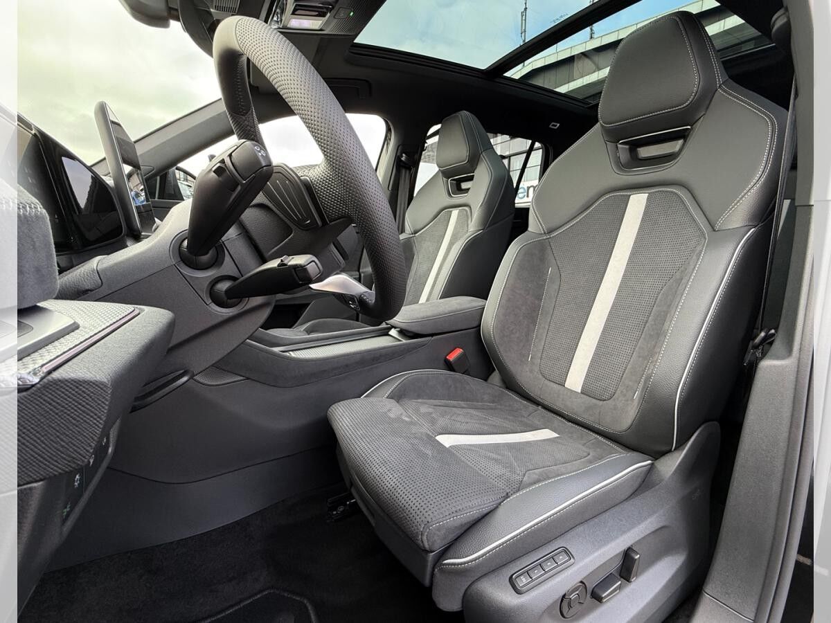 Skoda Kodiaq 2025 SPORTLINE 2.0 TDI DSG 4x4 142 kW (UVP 67.939€/SOFORT) PANO/MATRIX/NAV/KESSY/AHK/REMOTE/20"/UVM.