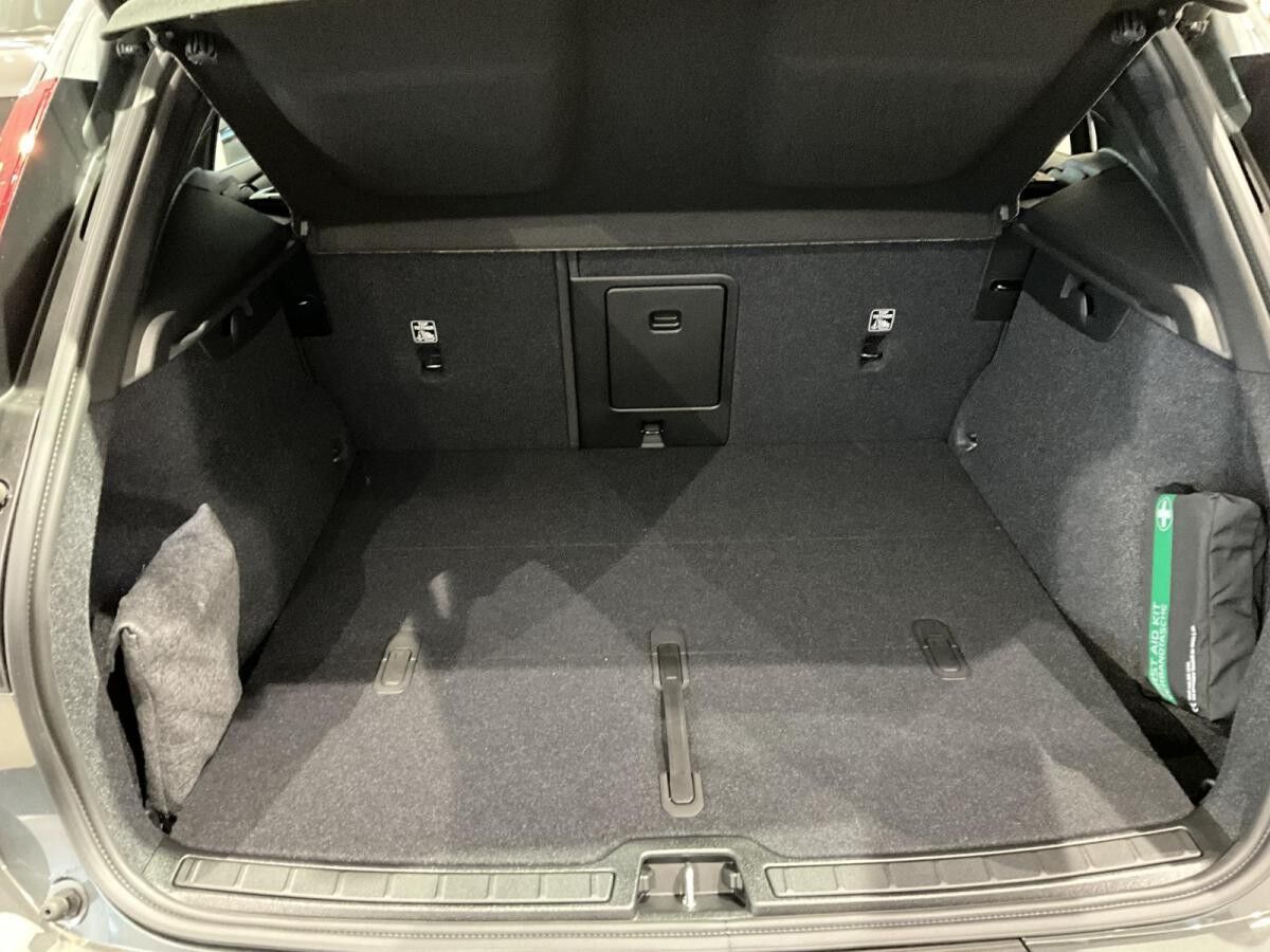 Volvo EX40 Single Motor Extended Range Plus