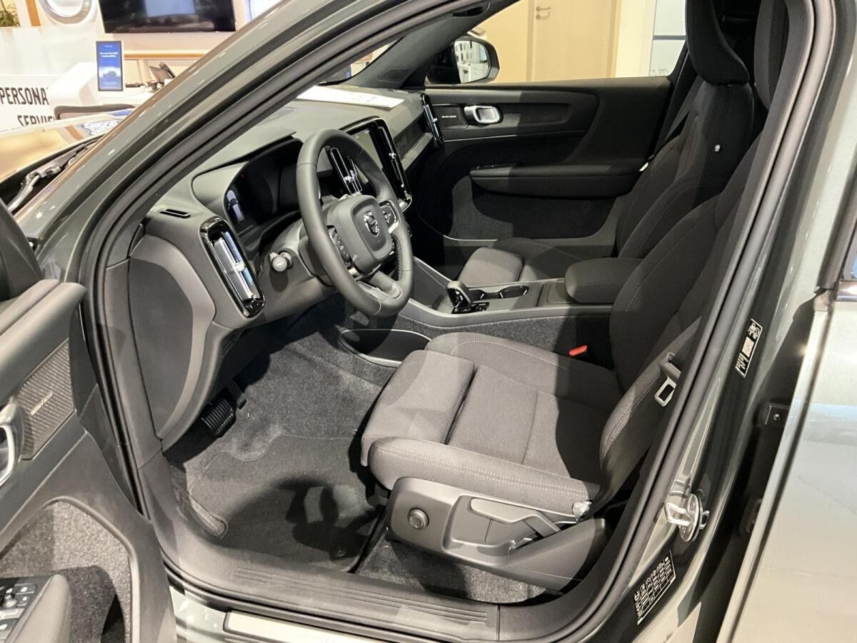 Volvo EX40 Single Motor Extended Range Plus