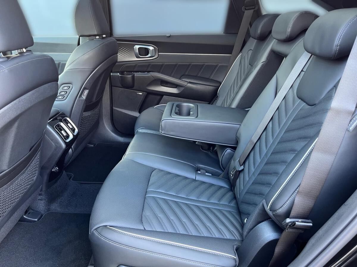 Kia Sorento Platinum PHEV 7-S /PREM/GD