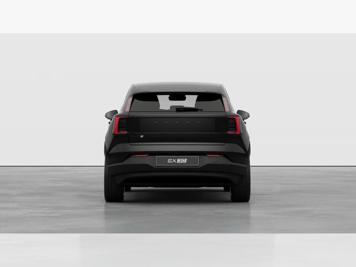 Volvo EX30 Single M. Ext. Range Plus Black Edition