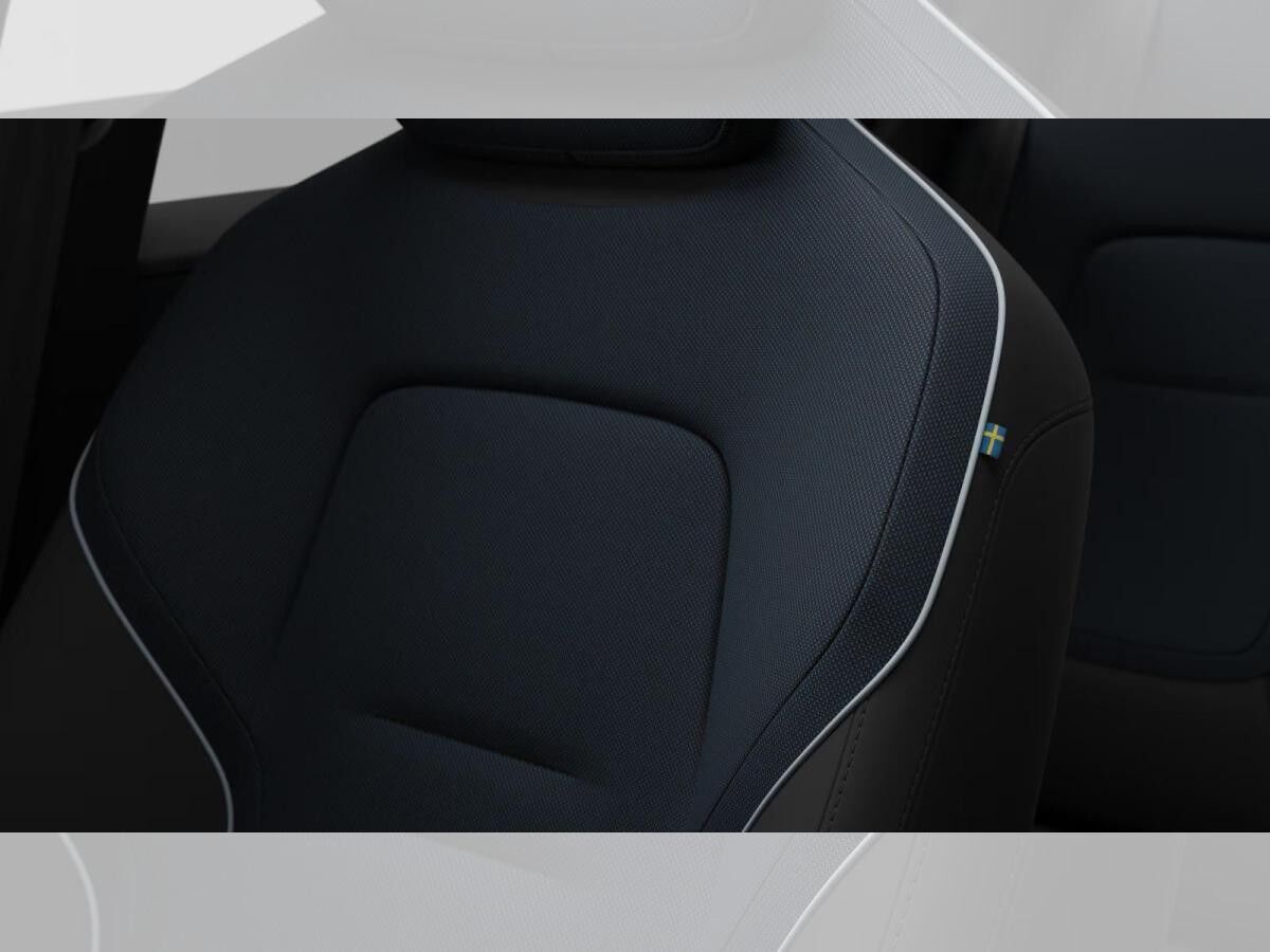 Volvo EX30 Single M. Ext. Range Plus Black Edition