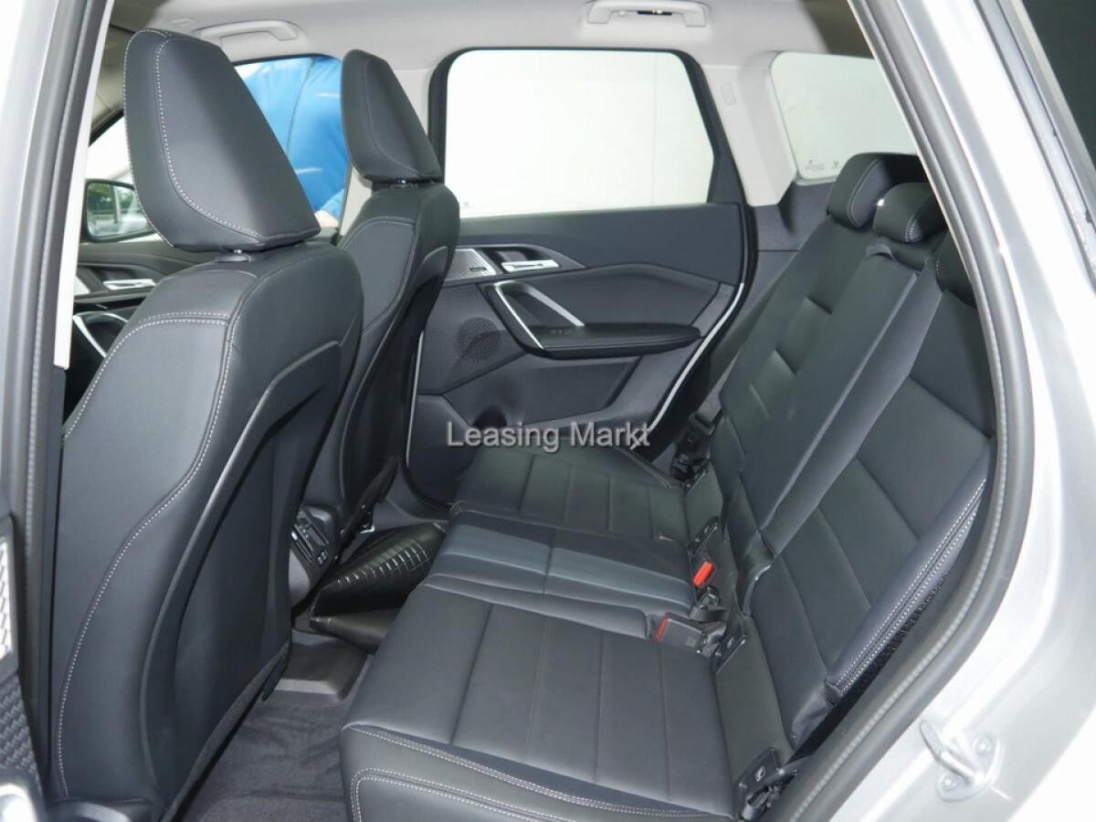 BMW X1 xDrive23d+Innovationspaket+Panorama+ACC+Leder