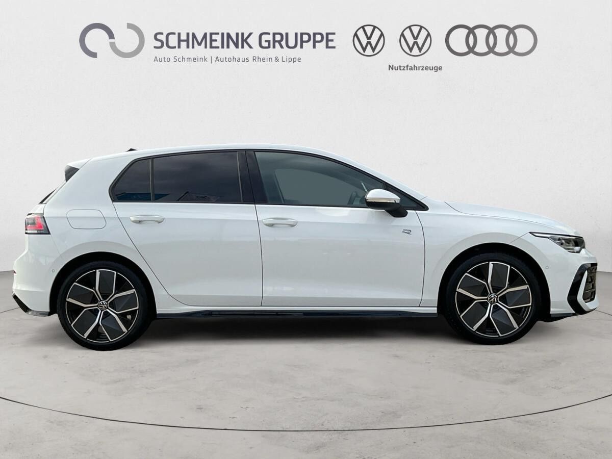 Volkswagen Golf R-Line 1,5 eTSI DSG AHK Kamera Navi Volkswagen Golf R-Line 1,5 eTSI DSG AHK Kamera Navi