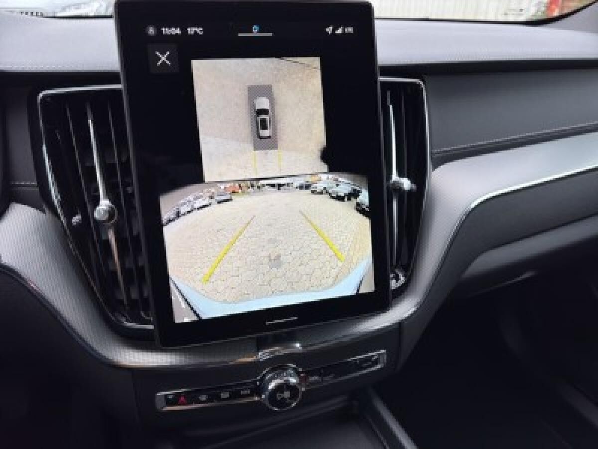 Volvo XC60 T8 Plus Black Edition/Lagom/Lichtpaket