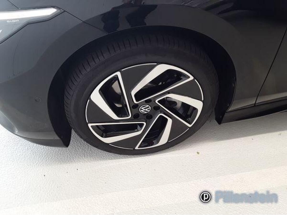 Volkswagen ID.7 Tourer GTX 4M NAVI+ACC+SMARTPANO+DCC+360°