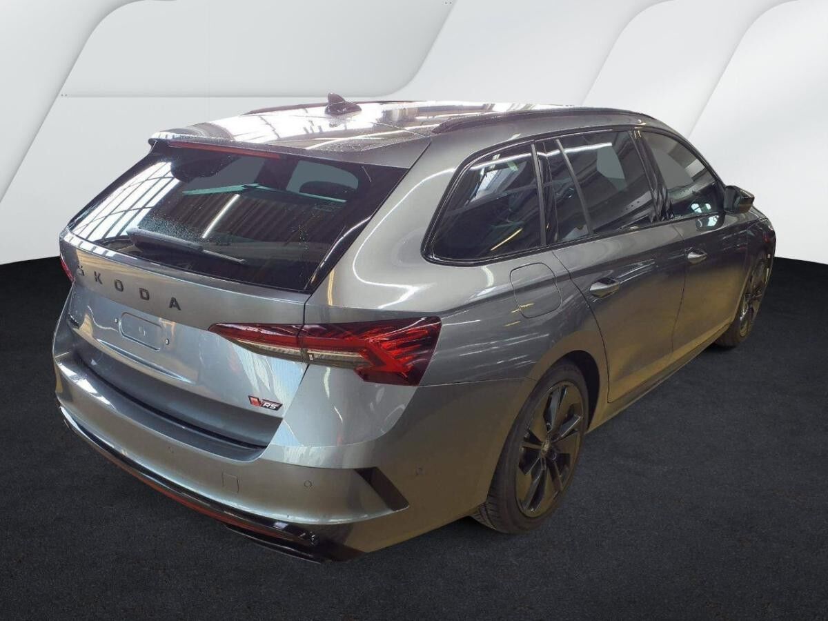 Skoda Octavia Combi RS TSI DSG