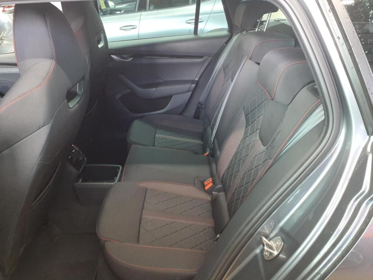 Skoda Octavia Combi RS TSI DSG