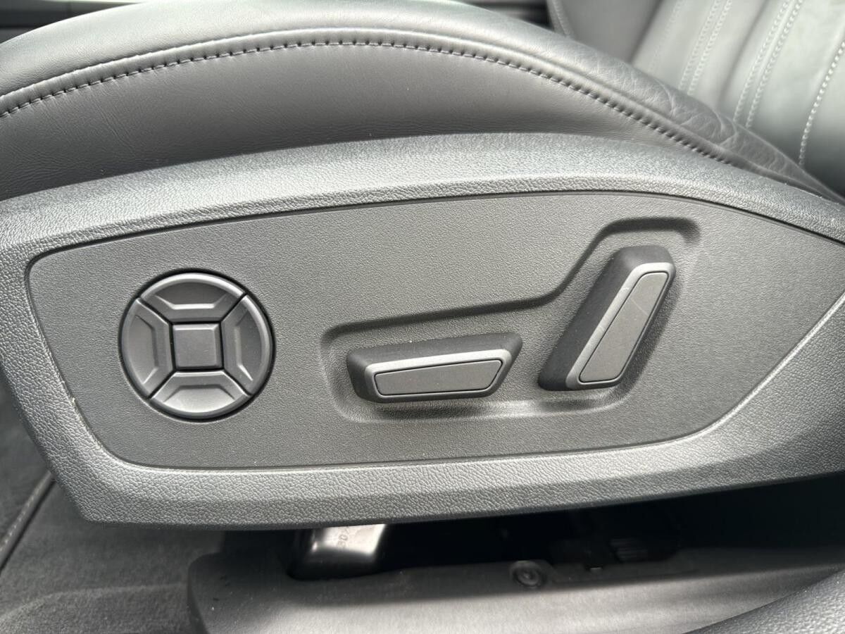 Audi A7 Sportback 45 TDI qu. S tr. PANO HUD AHK Matri