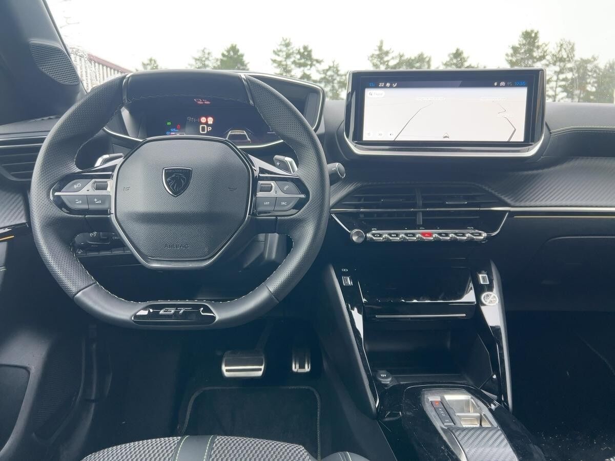 Peugeot 208 ALLURE HYBRID 110 e-DSC6 - Navi, Kamera *Sofort Verfügbar*