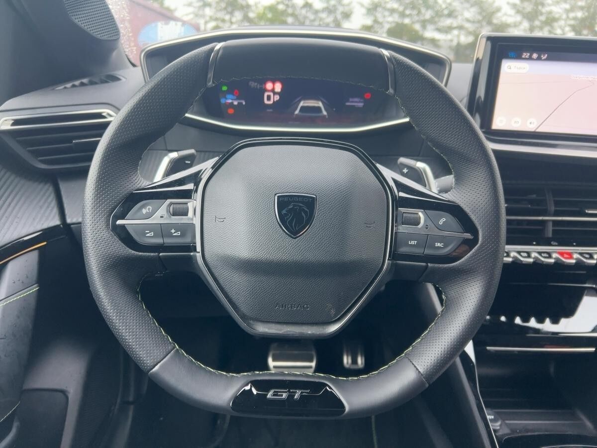 Peugeot 208 ALLURE HYBRID 110 e-DSC6 - Navi, Kamera *Sofort Verfügbar*