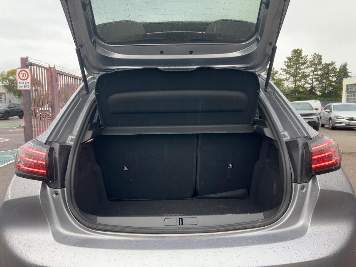 Peugeot 208 ALLURE HYBRID 110 e-DSC6 - Navi, Kamera *Sofort Verfügbar*