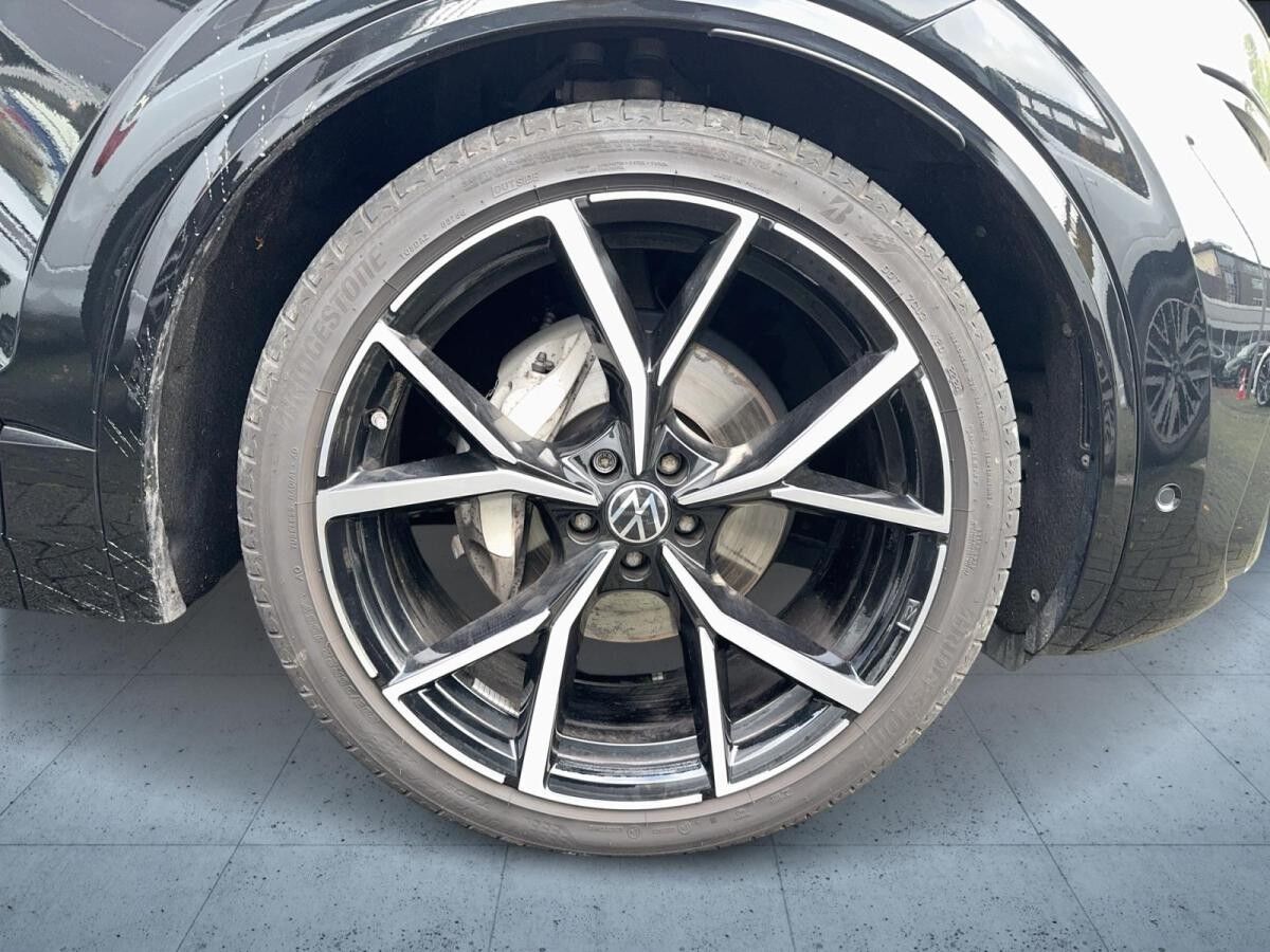 Volkswagen Touareg R-Line AHK ACC IQ Winterräder