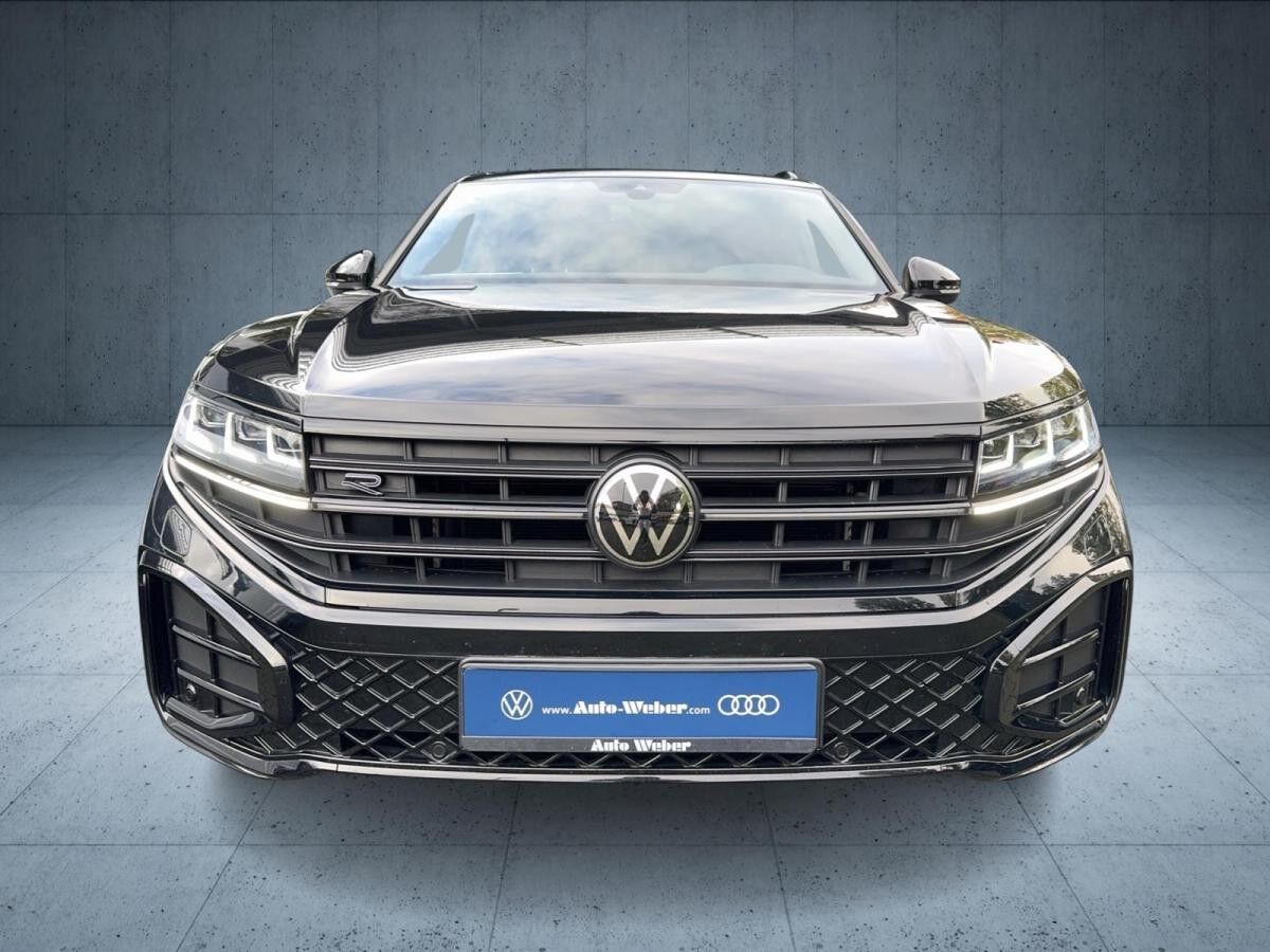 Volkswagen Touareg R-Line AHK ACC IQ Winterräder
