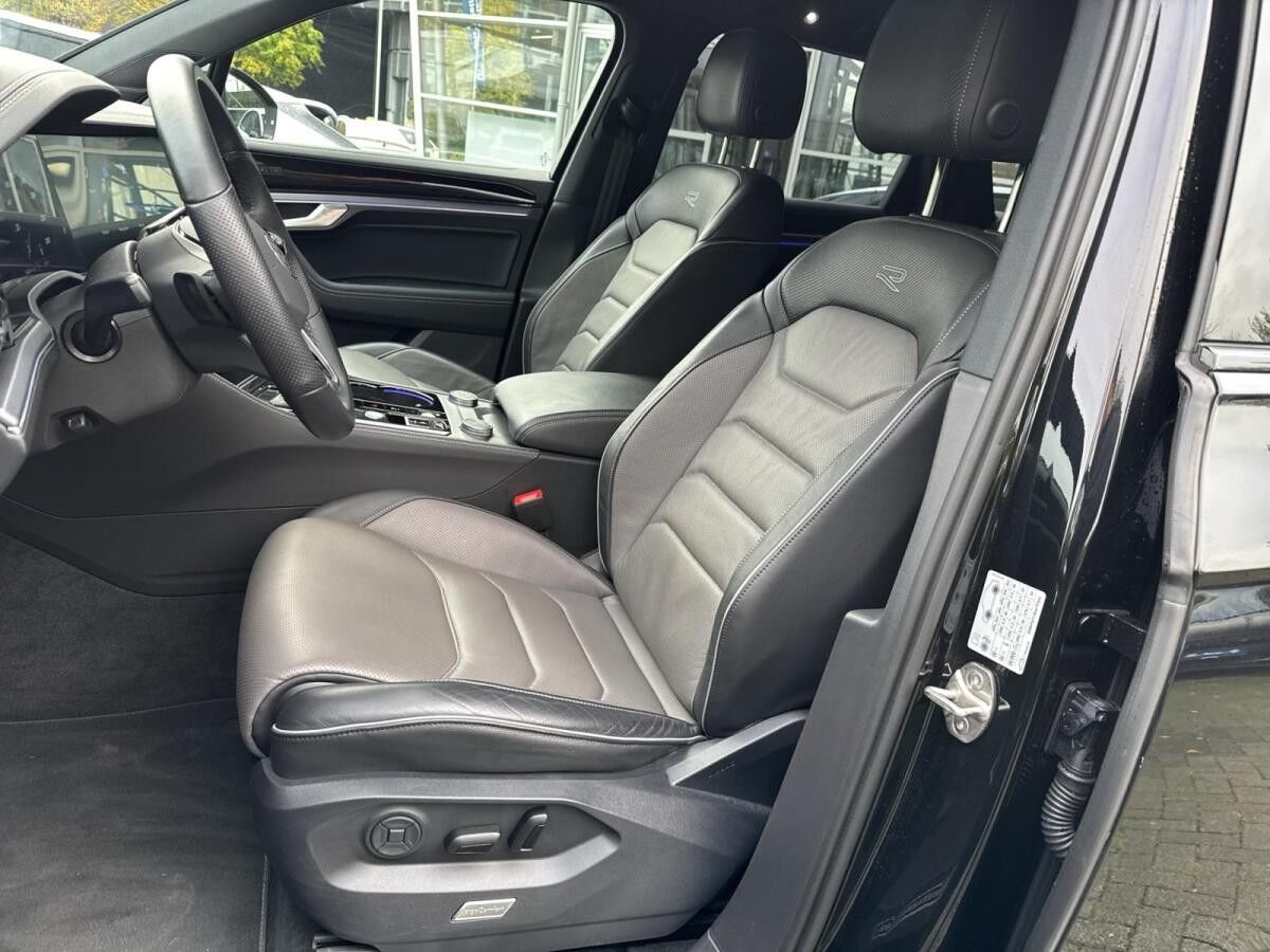 Volkswagen Touareg R-Line AHK ACC IQ Winterräder