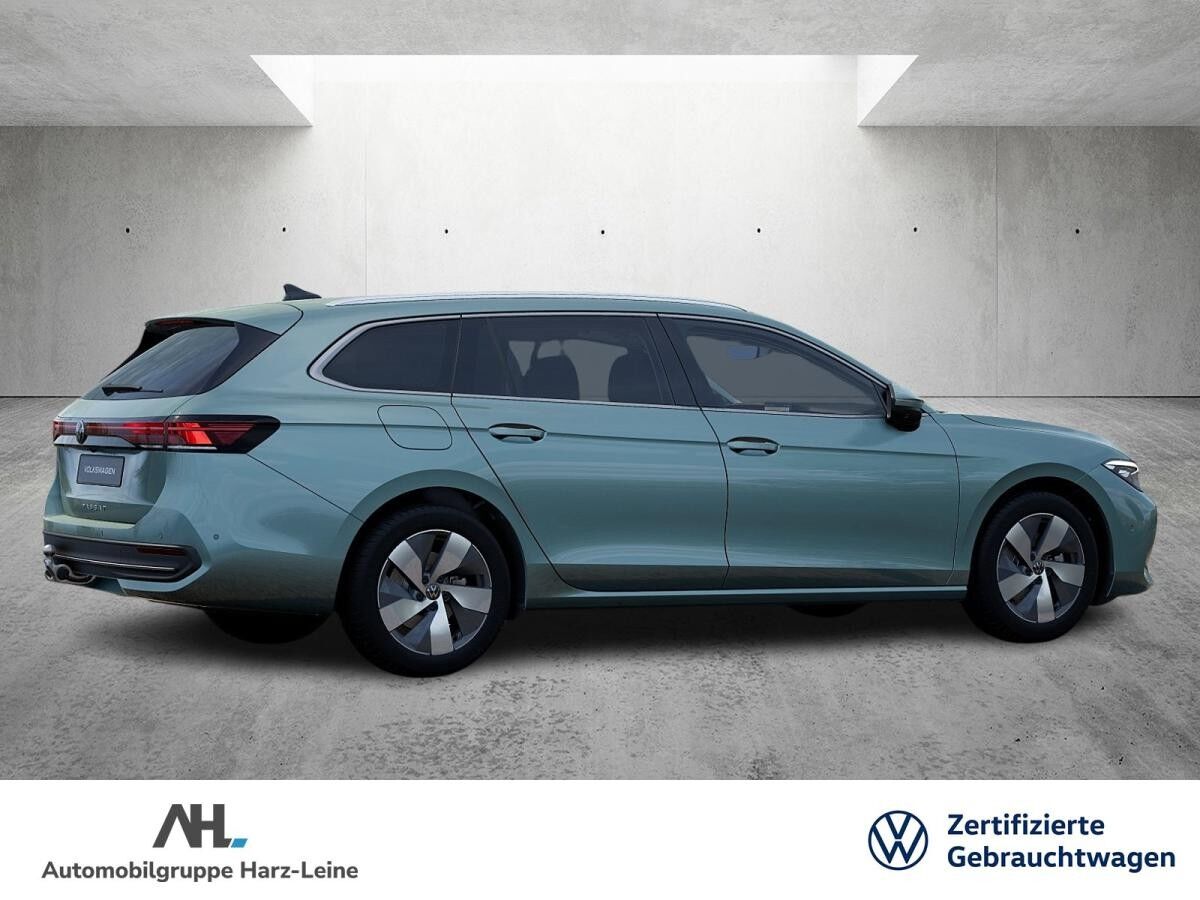 Volkswagen Passat Variant 2.0 TDI Business DSG AHK LED Navi ACC Massage AreaView