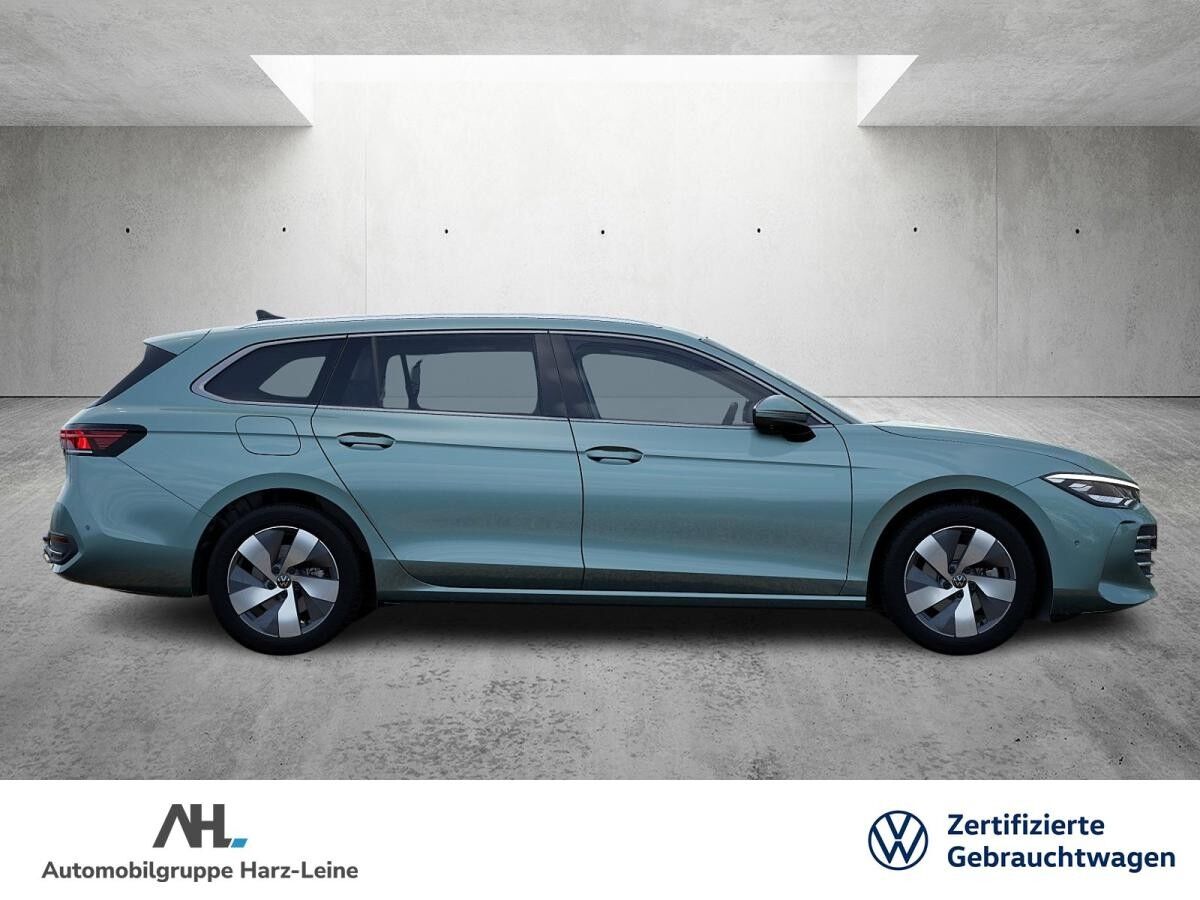 Volkswagen Passat Variant 2.0 TDI Business DSG AHK LED Navi ACC Massage AreaView