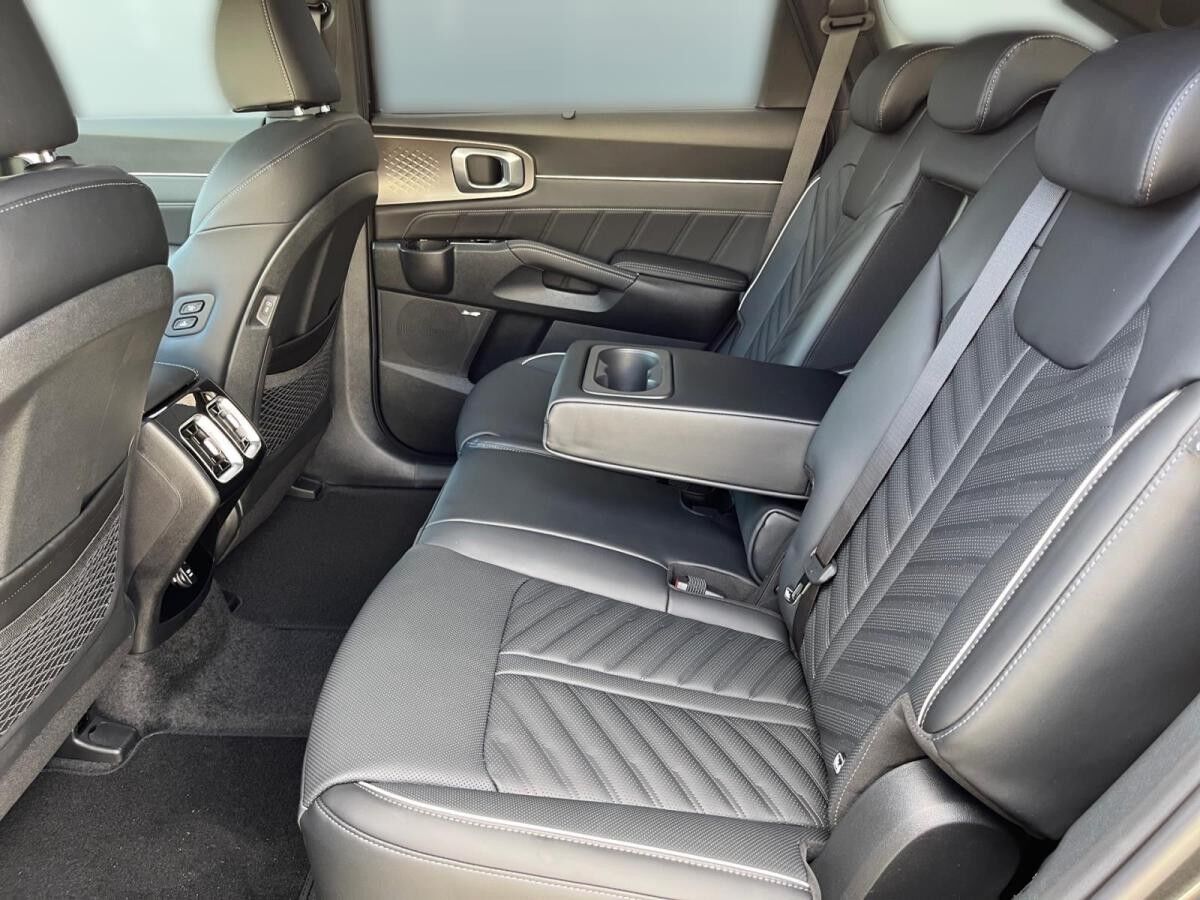 Kia Sorento Platinum PHEV / GD Kia Sorento Platinum PHEV / GD