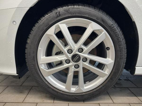 Audi A3 Sportback advanced 30 TDI AHK virtual Navi