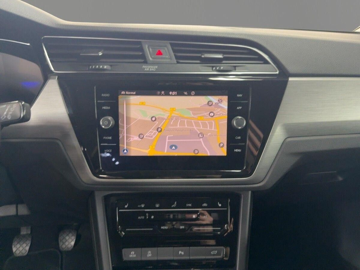 Volkswagen Touran Comfortline 1.5 TSI NAVI KAM SHZ E-KLAPPE