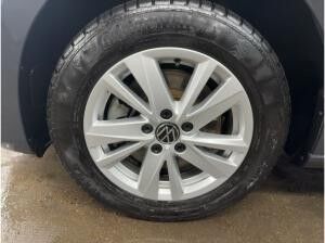 Volkswagen Touran Comfortline 1.5 TSI NAVI KAM SHZ E-KLAPPE