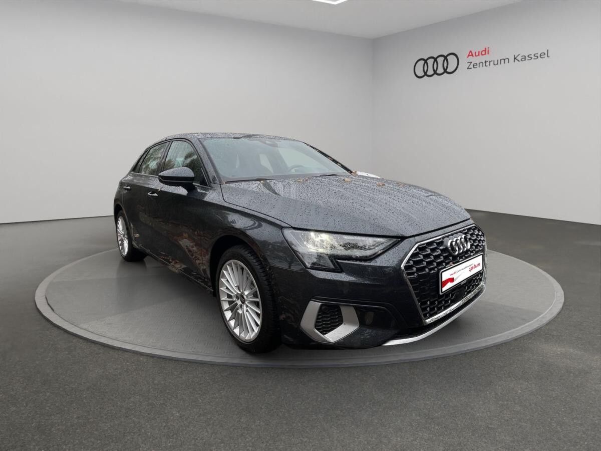 Audi A3 Sportback 30 TFSI LED Navi PDC+ Teilleder