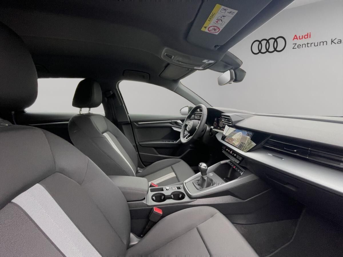 Audi A3 Sportback 30 TDI LED Navi PDC+ AHK