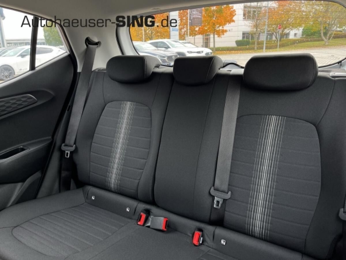 Hyundai i10 Automatik Klima Navi Tempomat LED Kamera