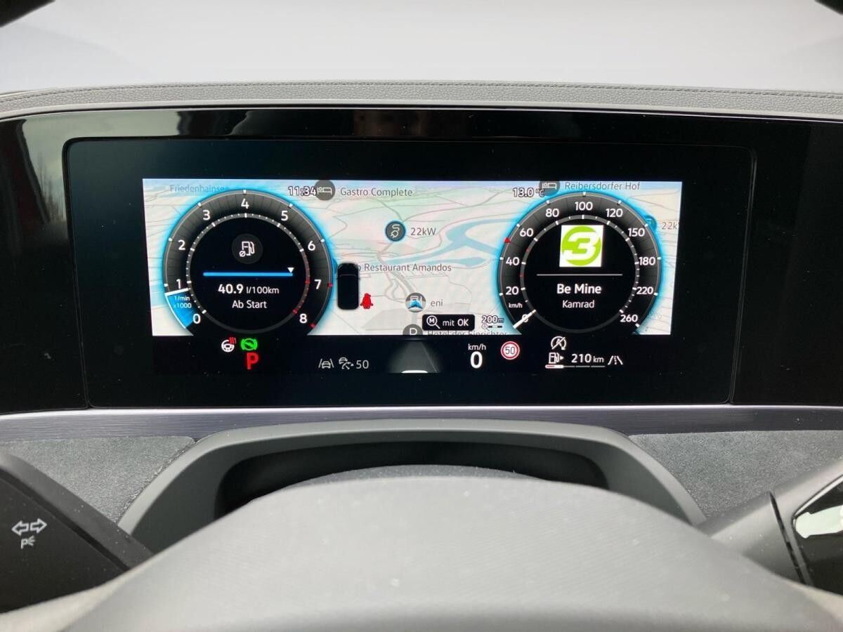 Volkswagen Passat Variant R-LINE 2.0TSI DSG 4M NP.81T ACC.5J-G.AHK.STHZG.HARMAN.KAMERA.NAVI