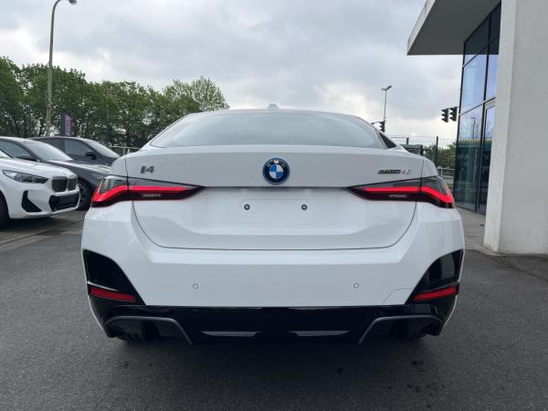 BMW i4 eDrive40 M Sport || 360° Head-Up ACC