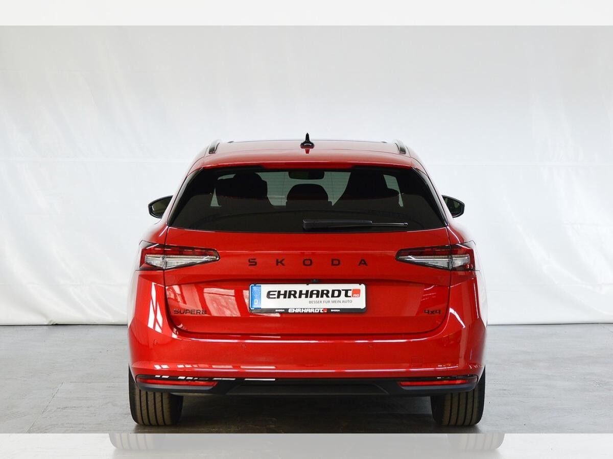 Skoda Superb Combi 2.0 TDI DSG 4x4 - Sportline *DCC*AHK*PANO*CANTON*HUD*STHZG