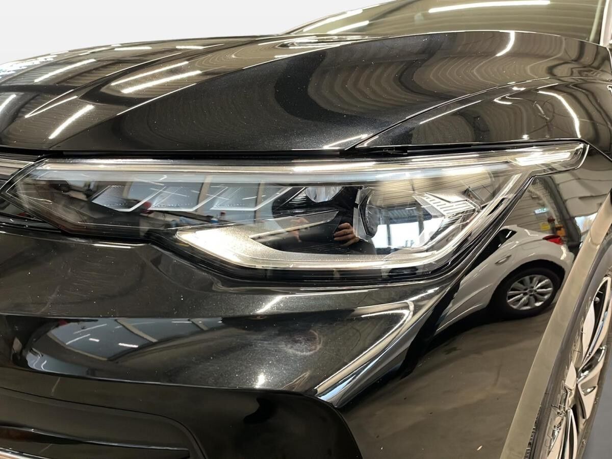 Volkswagen Golf VIII Variant GOAL 1.5 eTSI DSG 360 ACC AHK