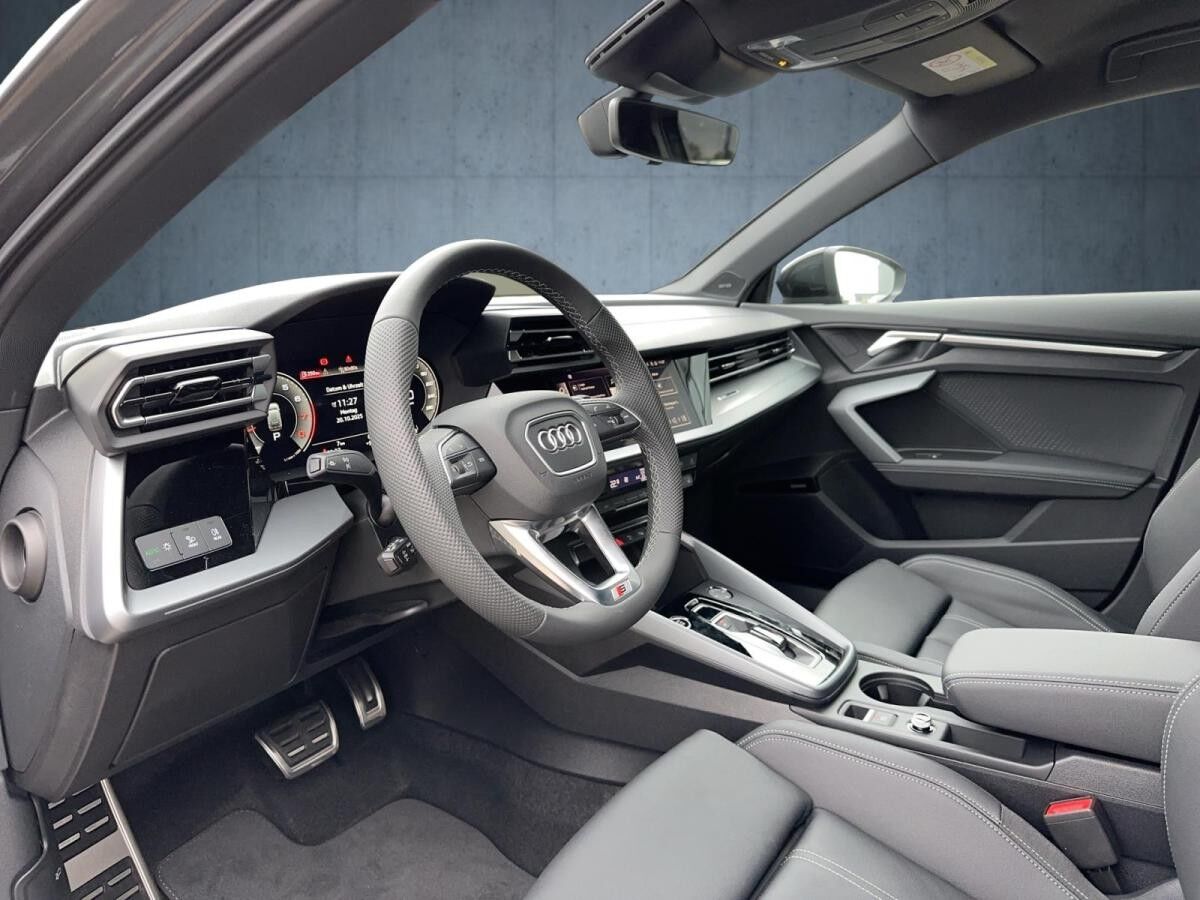 Audi A3 Sportback S Line TFSI S tronic MATRIX AHK SONOS Soundsystem Umgebungskameras