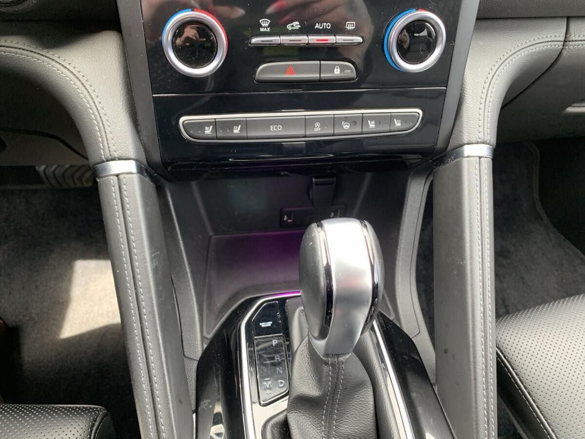 Renault Koleos Initiale Paris