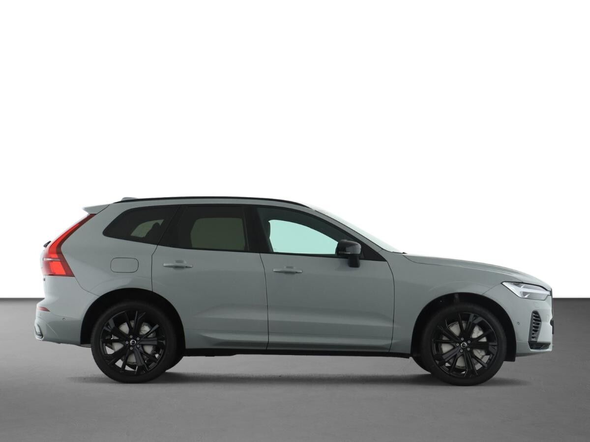 Volvo XC60 T8 Plus Black Edition Facelift/H&K/360°/0,5%/ACC/KEYLESS