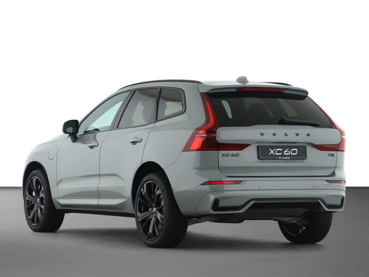 Volvo XC60 T8 Plus Black Edition Facelift/H&K/360°/0,5%/ACC/KEYLESS