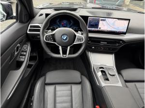 BMW 330 e Touring M Sport //Stop&Go AHK FACELIFT