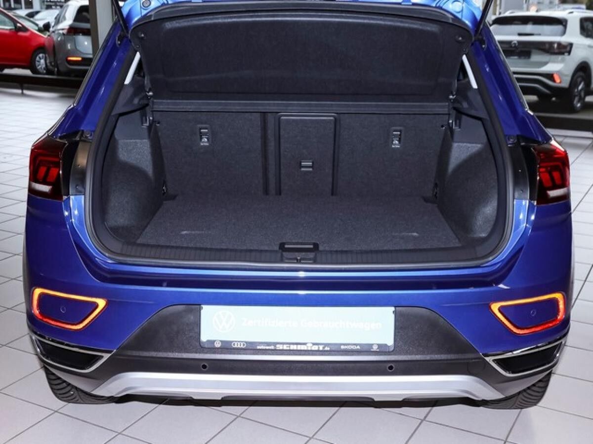 Volkswagen T-Roc 1,5 DSG Style ACC AHK LED-Plus R-Kamera NaviMedia Parkassist