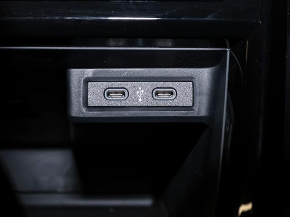 Volkswagen T-Cross 1,0 TSI Life NaviMedia ACC LED Sitzheiz. Parkpilot Alu