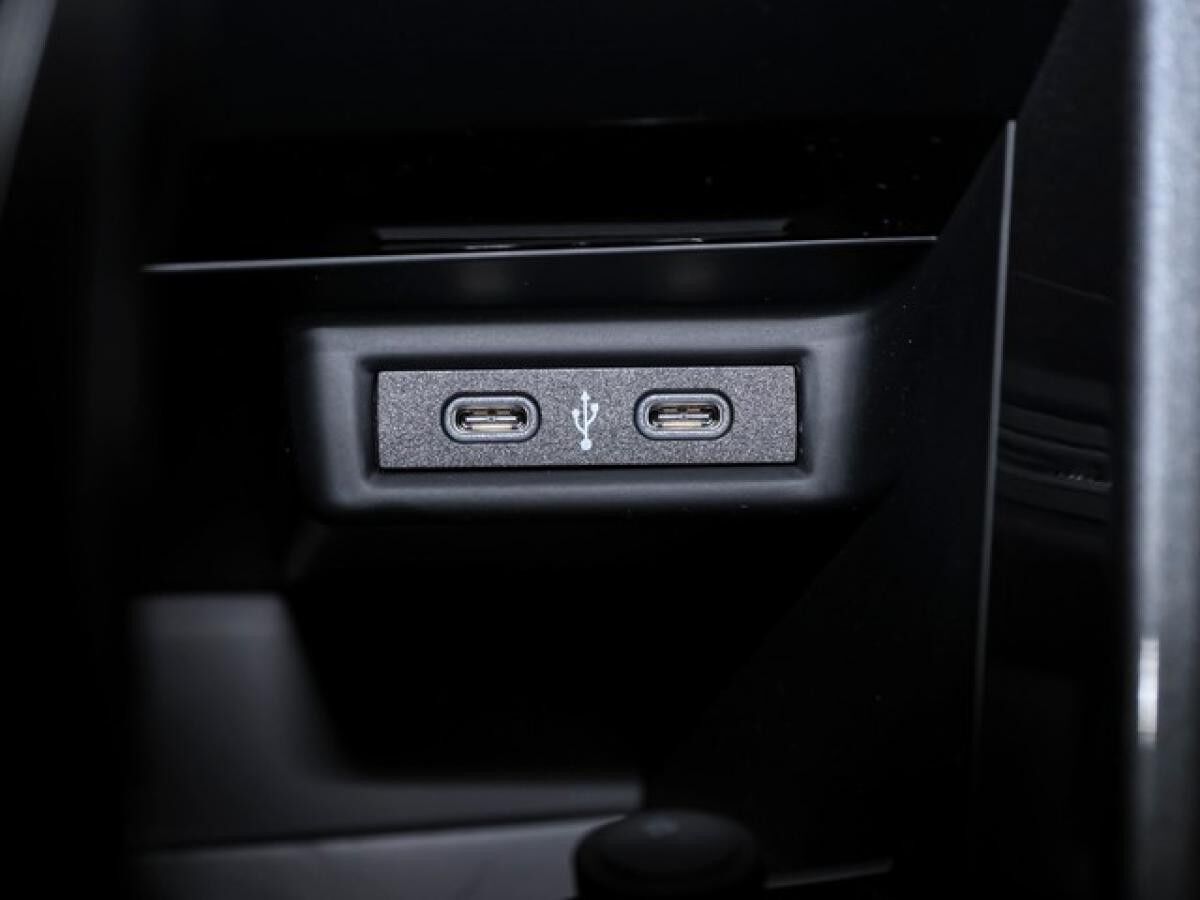 Volkswagen T-Roc 1,5 DSG Style ACC AHK LED-Plus R-Kamera NaviMedia Parkassist