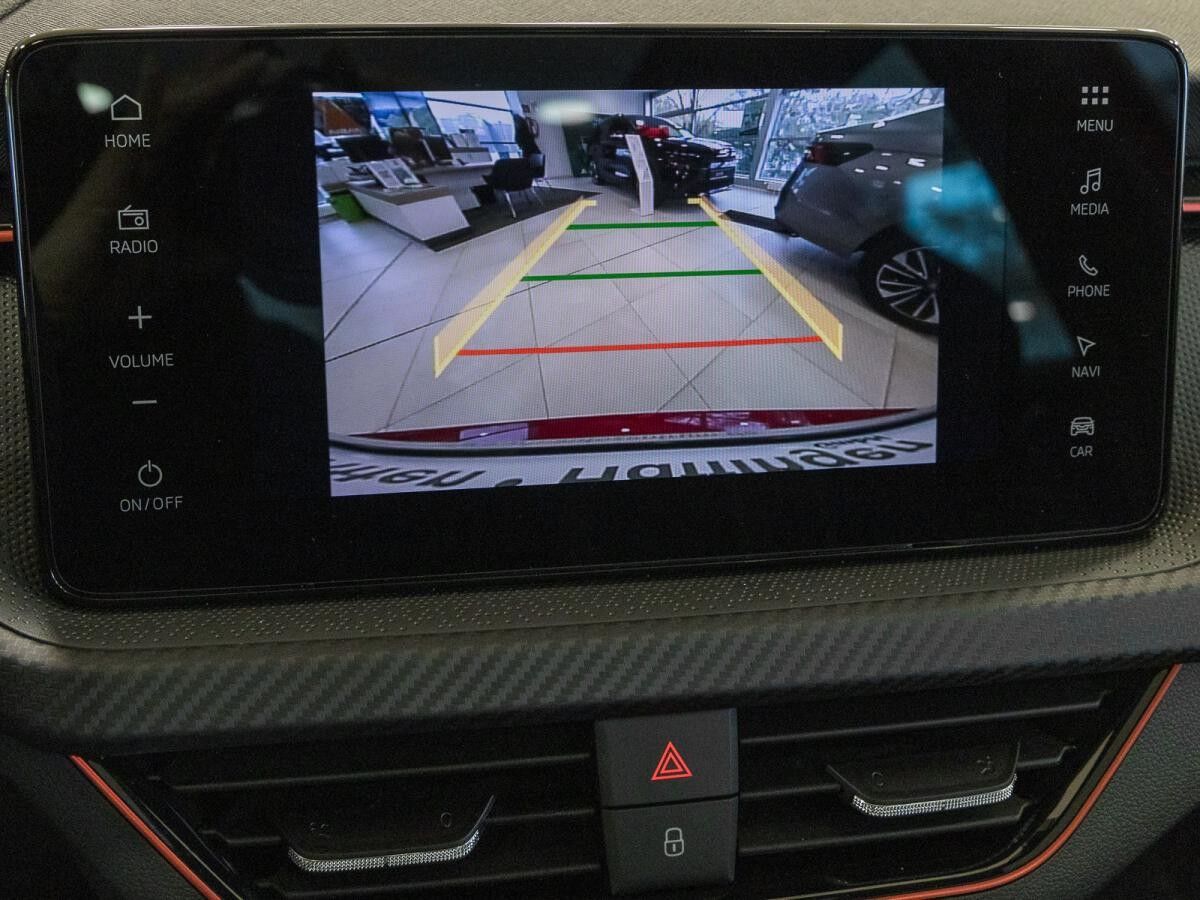 Skoda Kamiq 1.5 TSI DSG Monte Carlo + AB 125€ NETTO MTL MÖGLICH-SOFORT VERFÜGBAR*