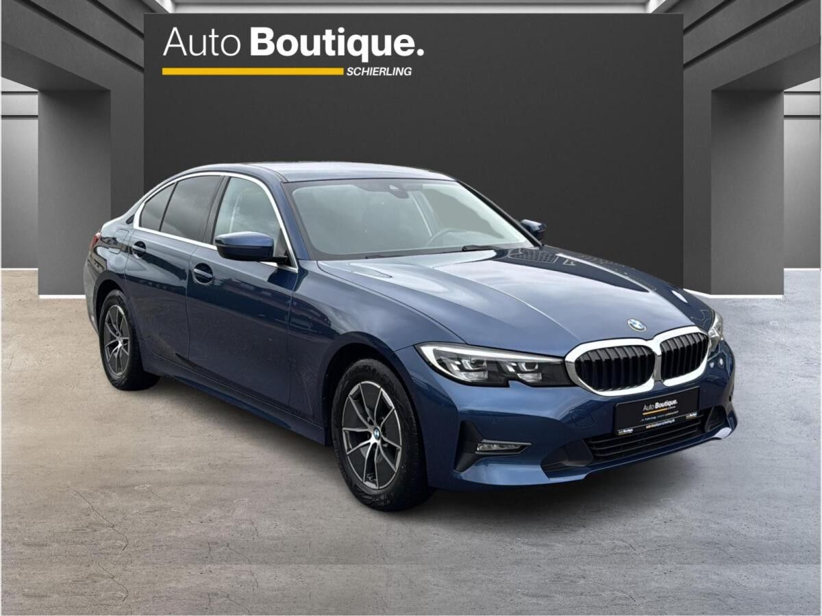 BMW 318 d ADVANTAGE (150 PS) /LIVE COCKP./LED/NAVI/KLIMA/SHZ/ASSISTENZ/RFK UVM.