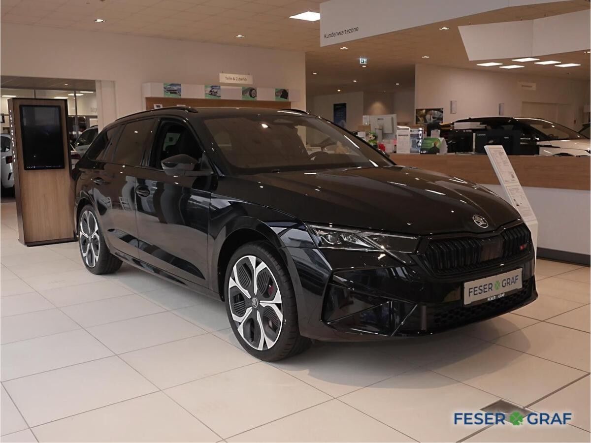 Skoda Octavia RS 2,0 TSI DCC,AHK,NAV