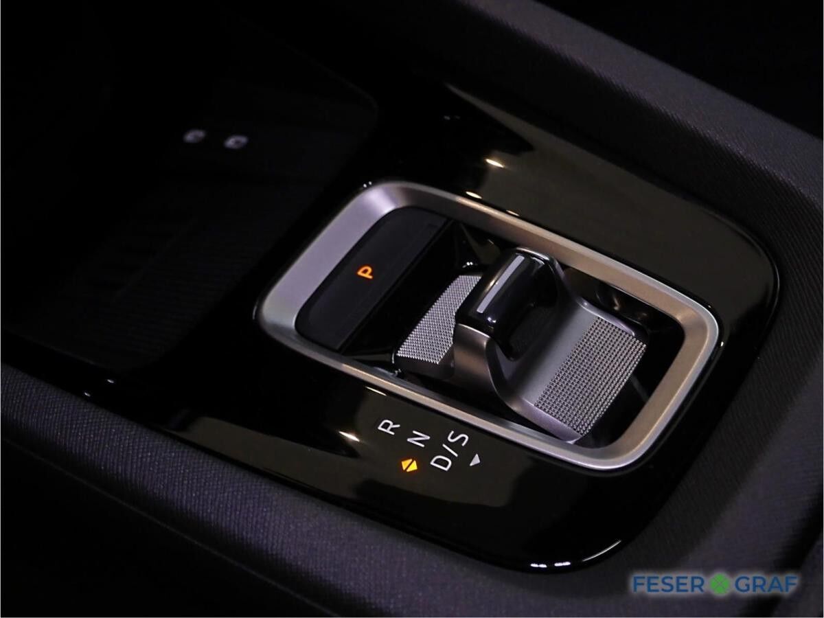 Skoda Octavia RS 2,0 TSI DCC,AHK,NAV