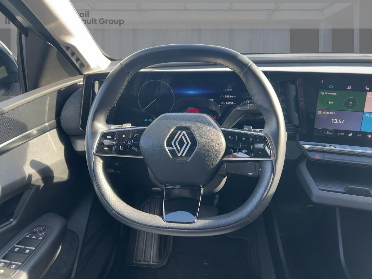 Renault Megane E-Tech EV40 130HP EQUILIBRE KAMERA