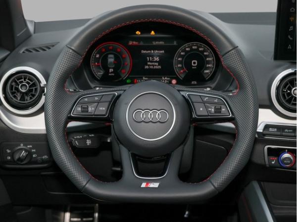Audi Q2 S line 35 TFSI AAL