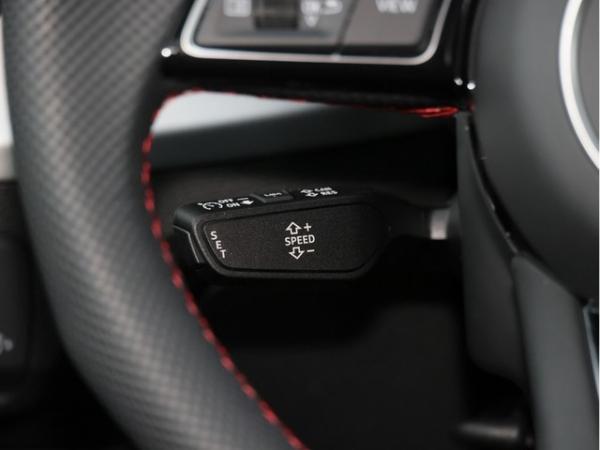 Audi Q2 S line 35 TFSI AAL