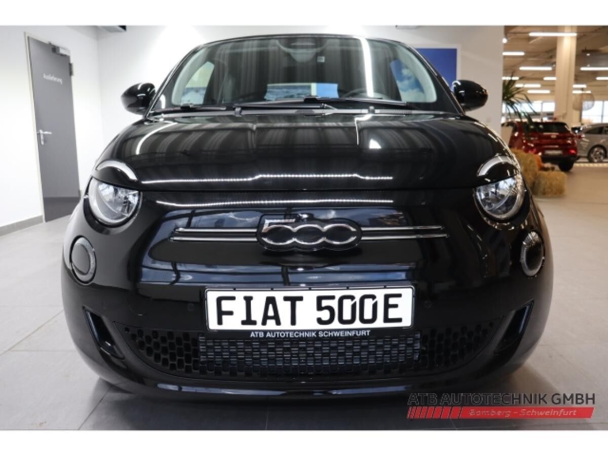 Fiat 500e Cabrio 23,8 kWhh RED Komfort-Paket Apple CarPlay PDCv+h