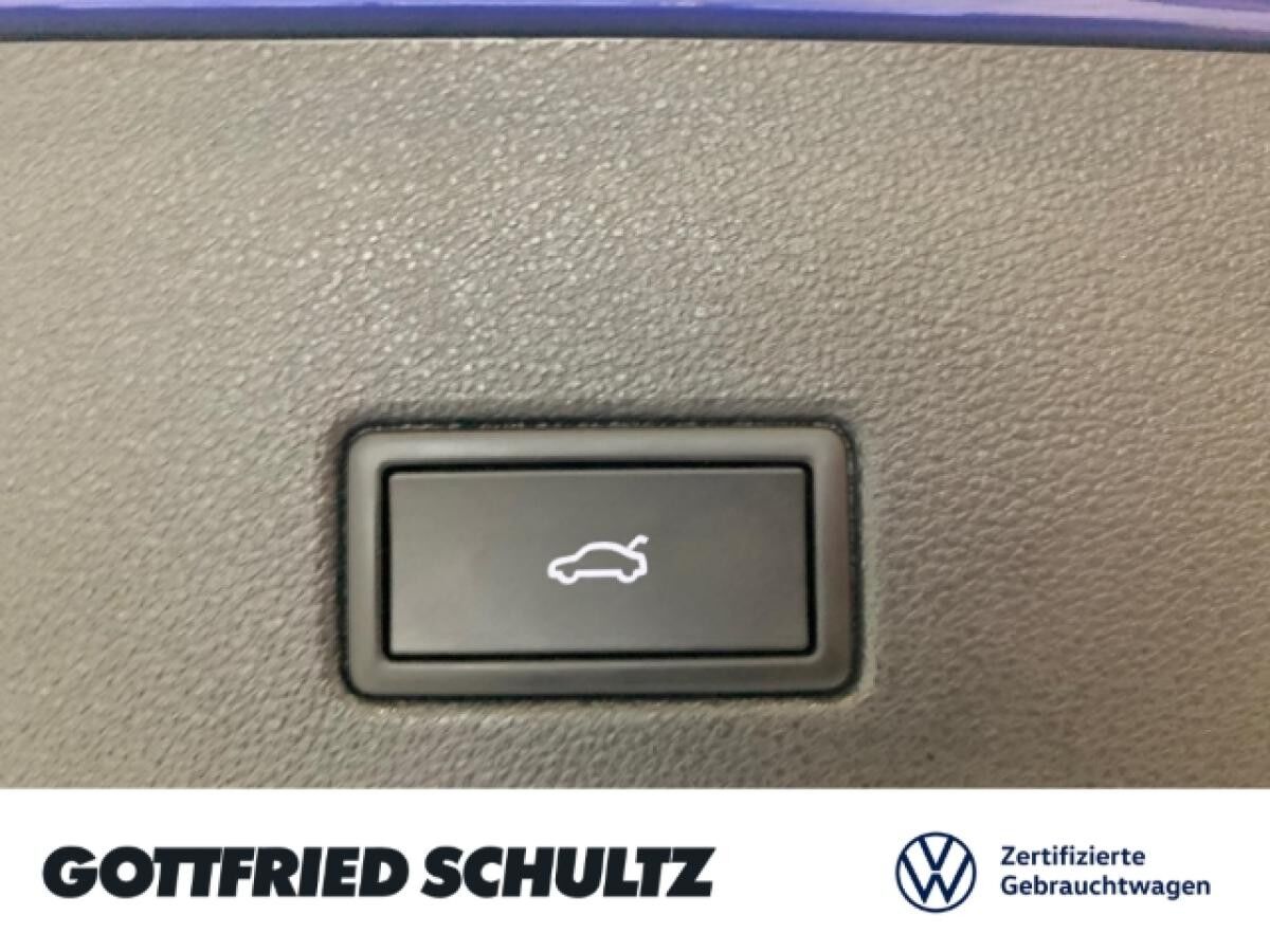 Volkswagen T-Roc R DSG AHK PANORAMA EINPARKHILFE BLACK-STYLE